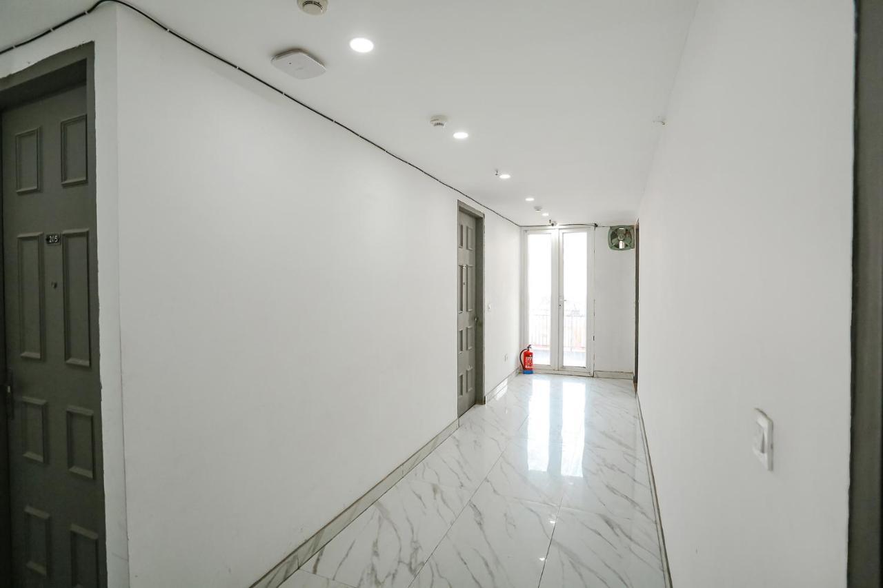 Fabhotel Vat - Meera Bagh Delhi (National Capital Territory of India) Exterior foto